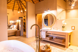 Avenir Safari Group